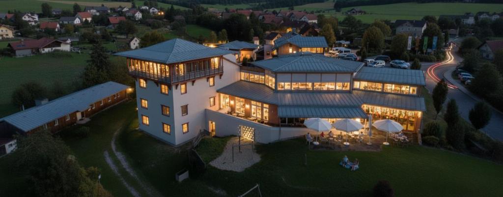 Kräuterwanderung – Die Kraft der Knospen - Frühjahrskräuter entdecken